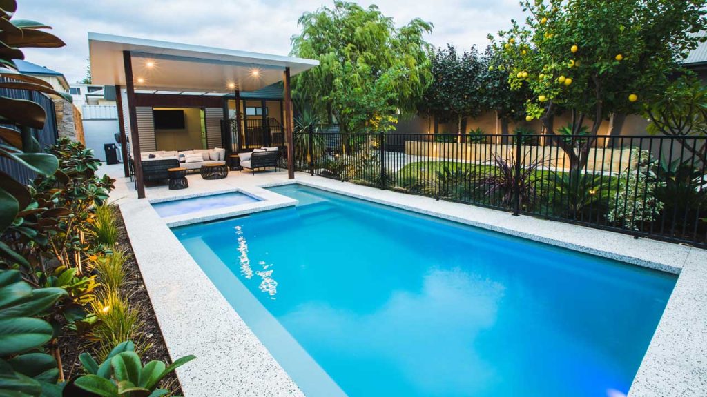 Fiberglass Pool Manufacturer in Alabama